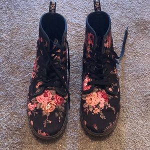 Shoreditch Floral Canvas Dr Martens